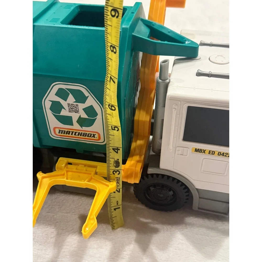 MATCHBOX recycling truck